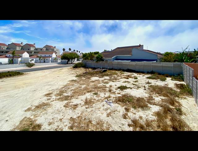 3 BEDROOM HOUSE FOR SALE IN PORT OWEN